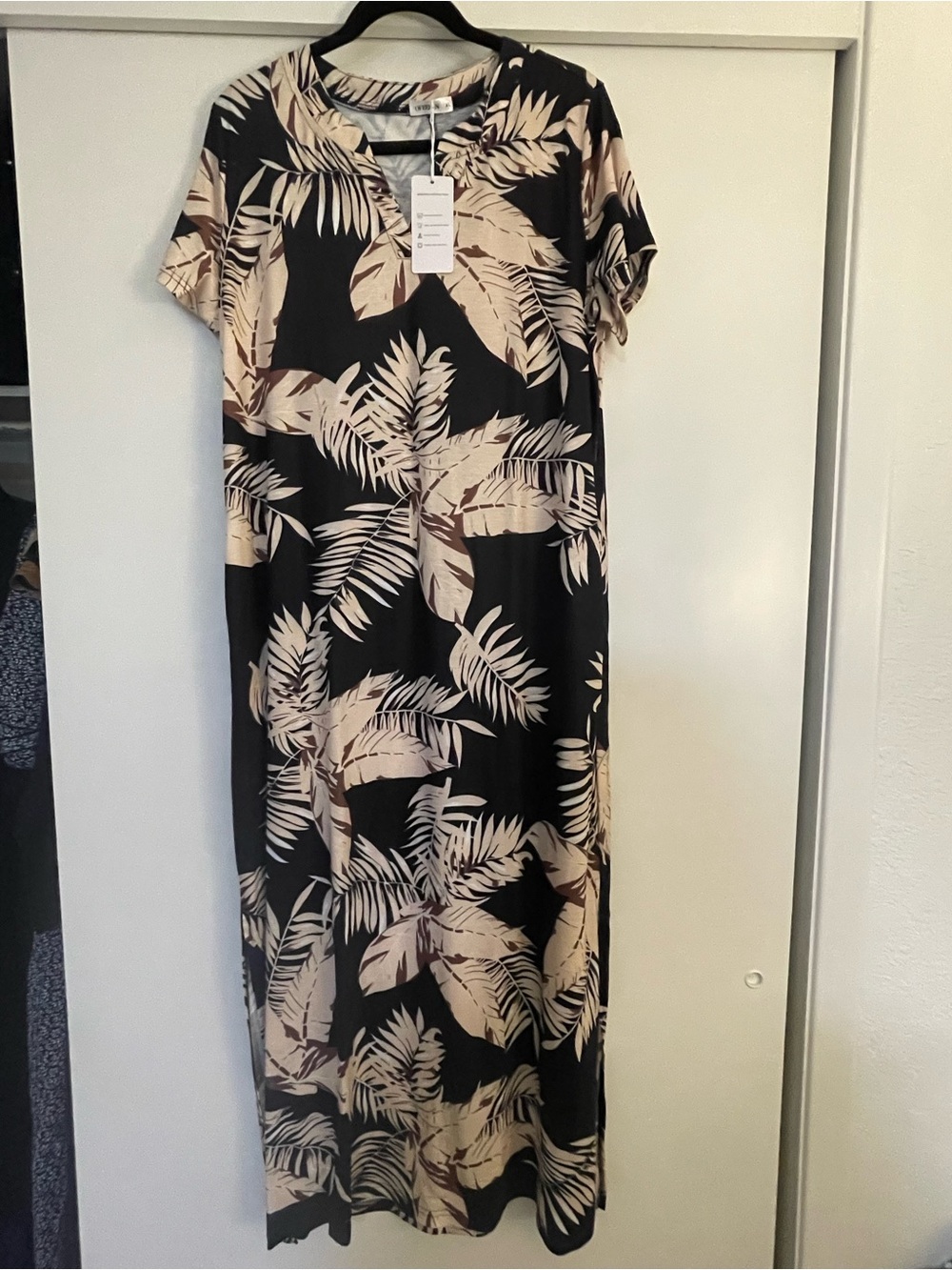Black Tropical Print Maxi Dress with Beige Leaf Pattern